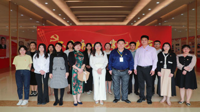 中共半岛官方网站_半岛(中国)股份有限公司商学院总支部委员会到中共崇左市委党校开展联学联建活动