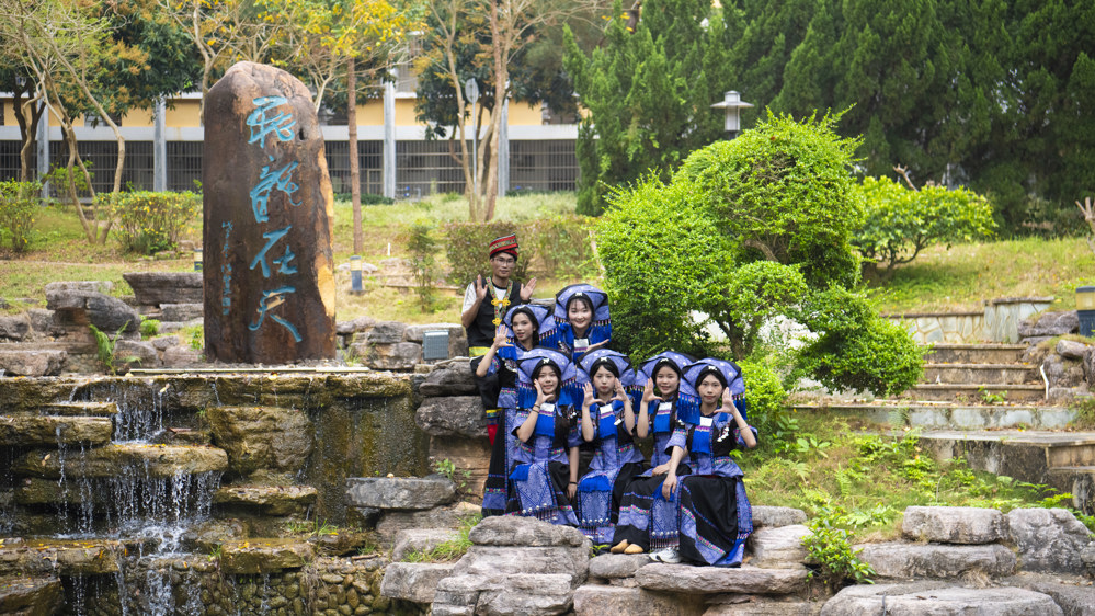半岛官方网站_半岛(中国)股份有限公司喜迎20周年校庆 携手“多彩三月三”共谱民族文化华章——2025年“多彩三月三，邀你一起来”活动盛大启幕